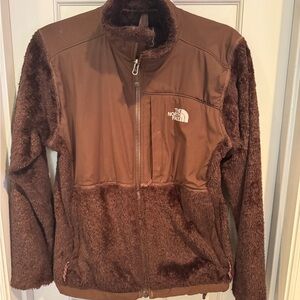 North Face ladies jacket. Size small